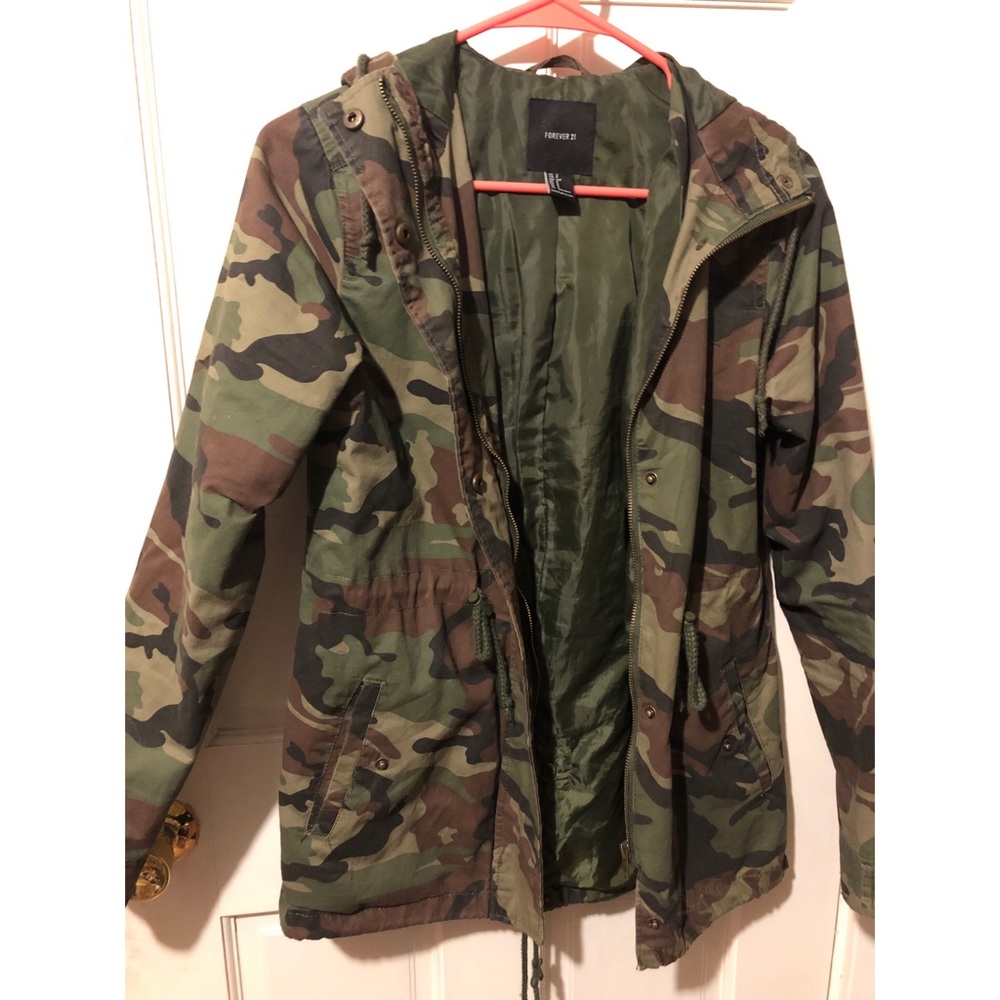 Forever 21 camo jacket